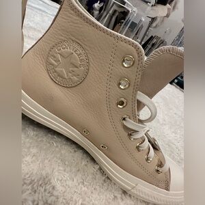 Converse Beige Women Chuck Taylor All Star